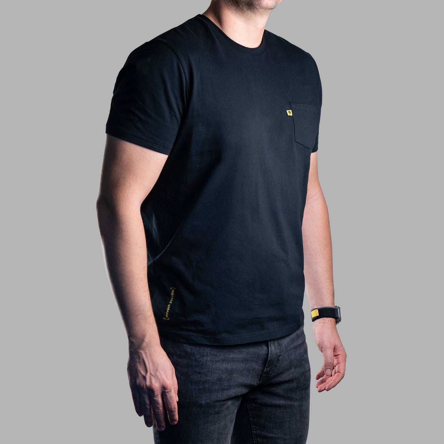 Pocket Tee – Subtle 9